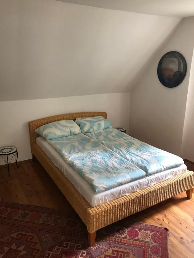 Charmante Altbau-dg-wohnung Munich