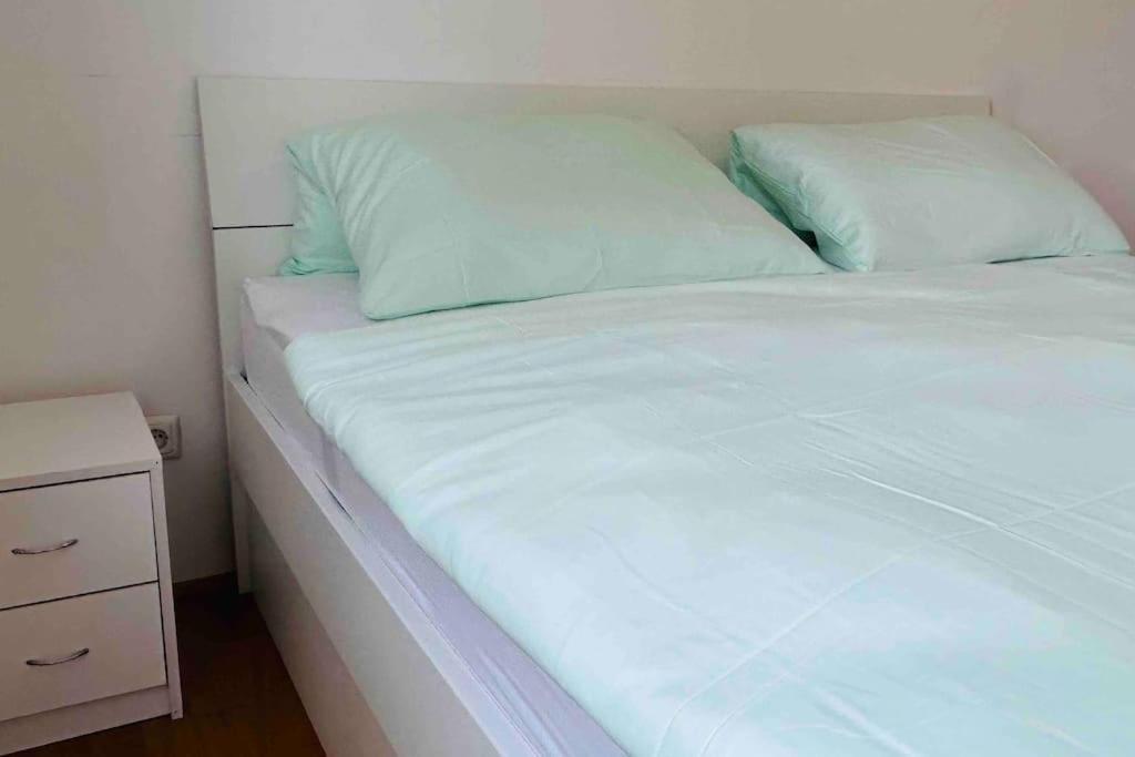 Gemutliche 3-zimmer Apartment *