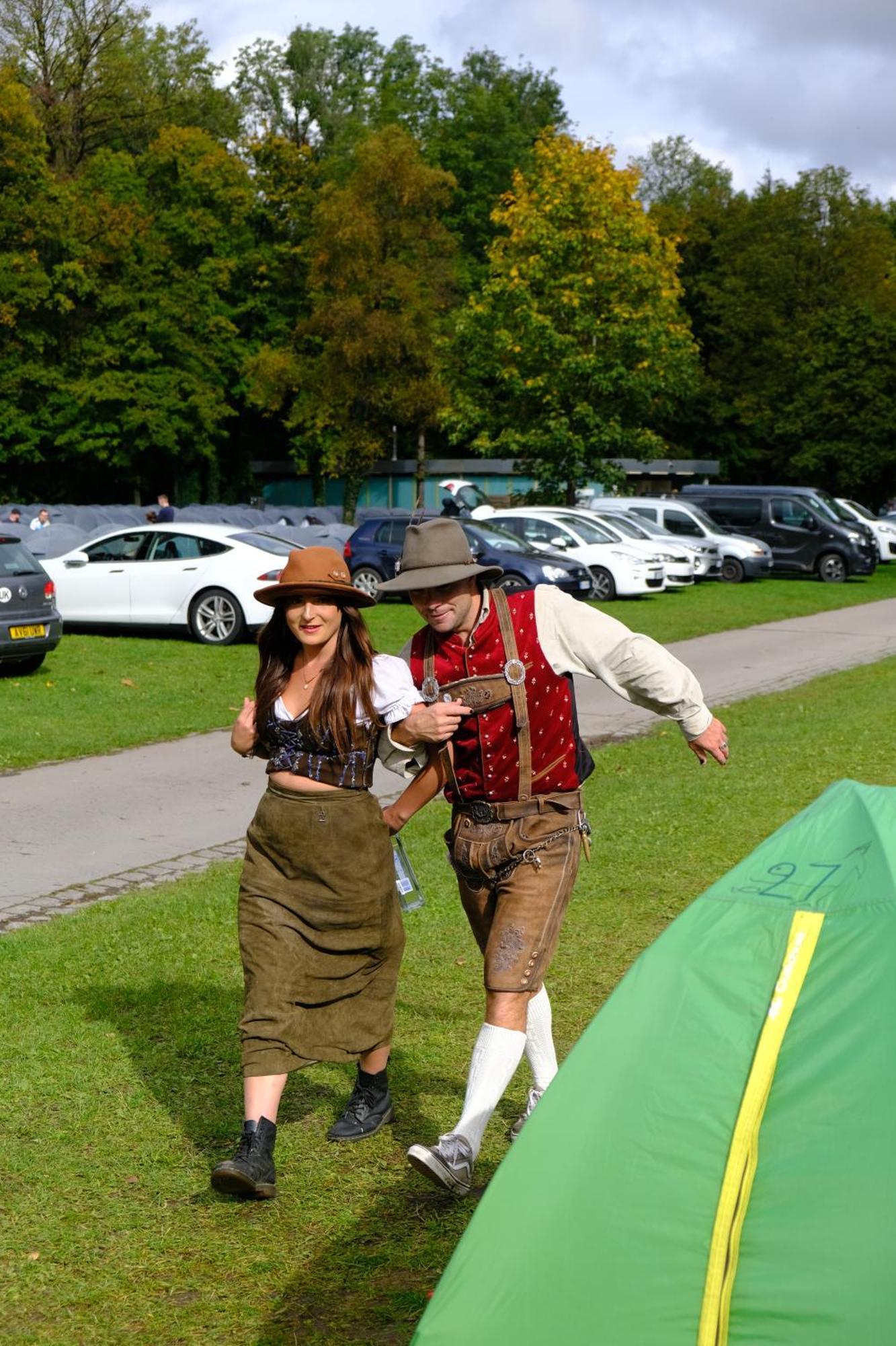 Allyouneed Oktoberfest Camping Acampamento