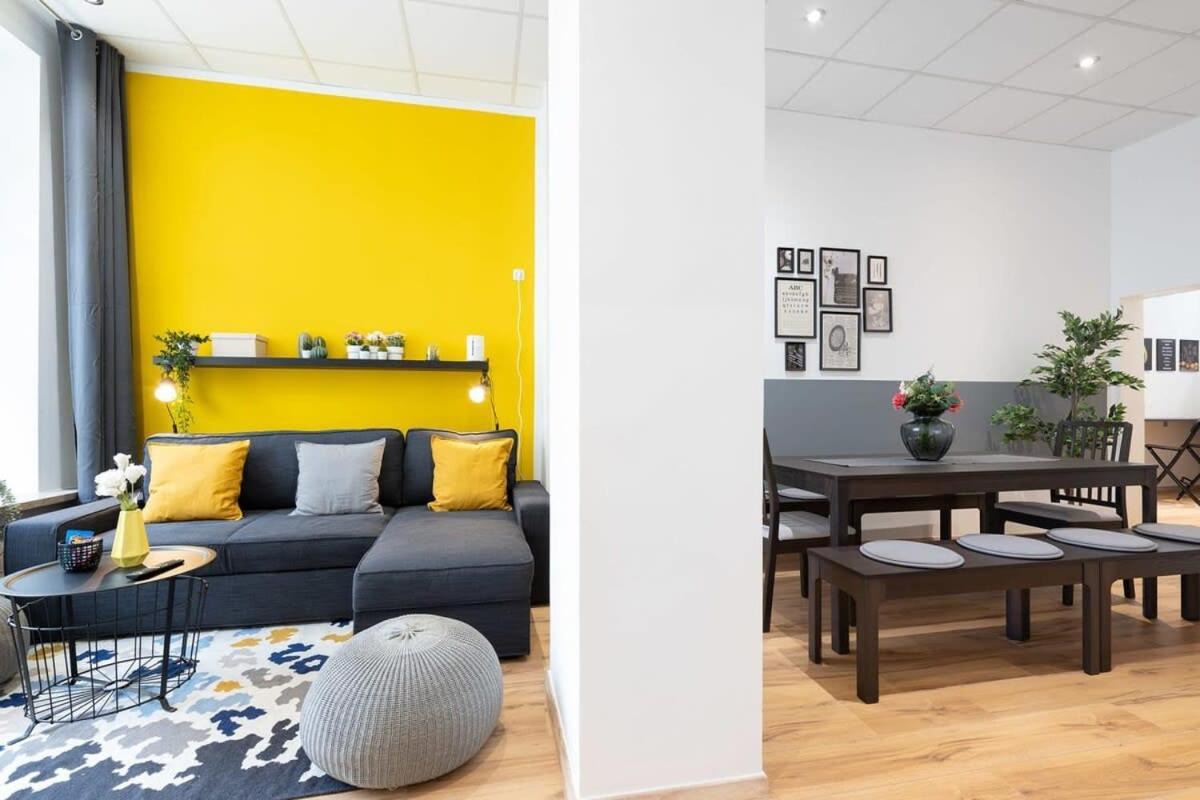 Big Near Rotkreuzplatz With 3 Bedroom For 12 Pax Munique