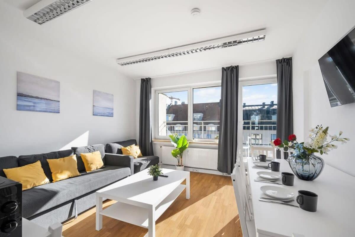 Gem - 2 Bedroom Alpine View Tranquility Apartment Munich