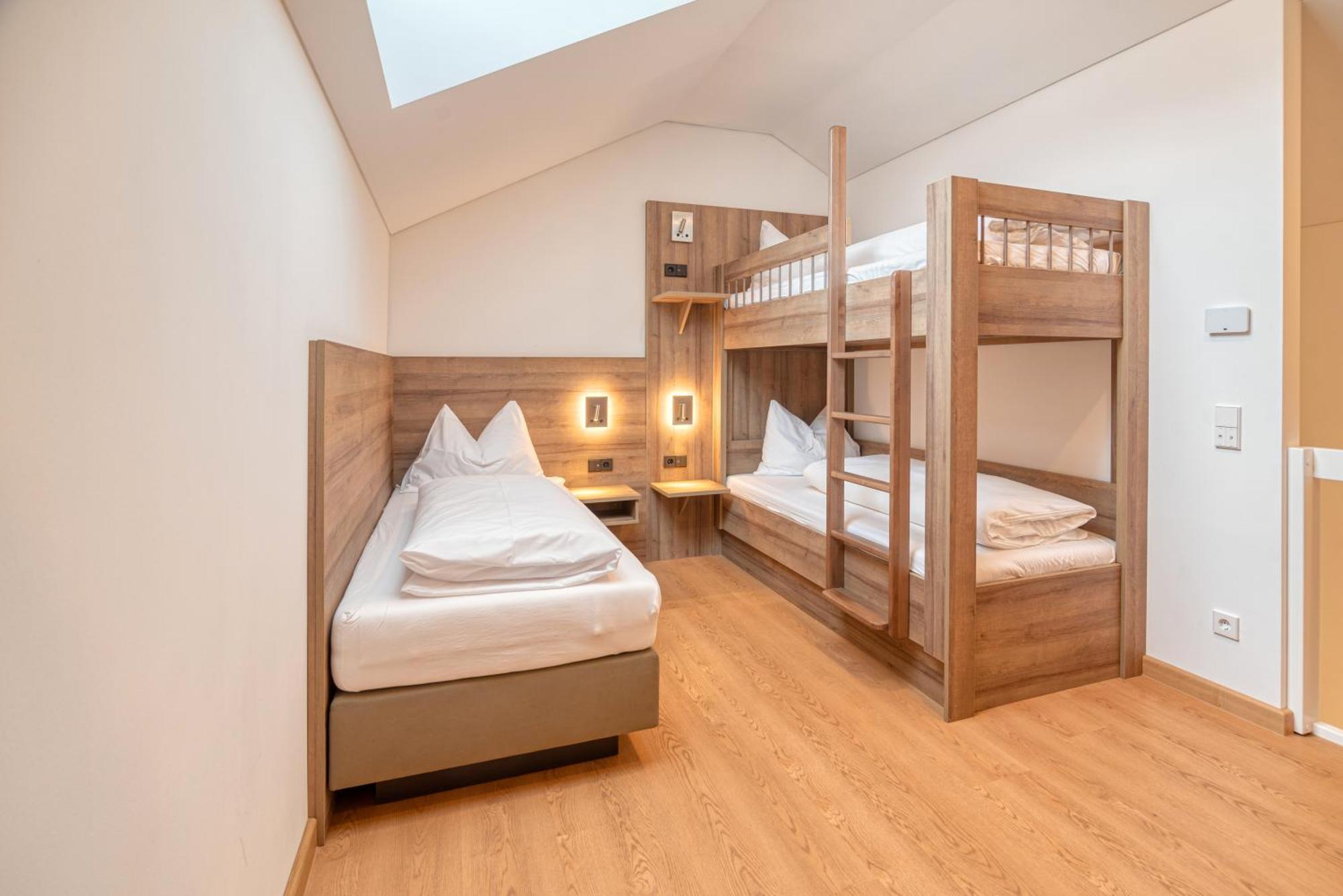 Westside 3* Munich