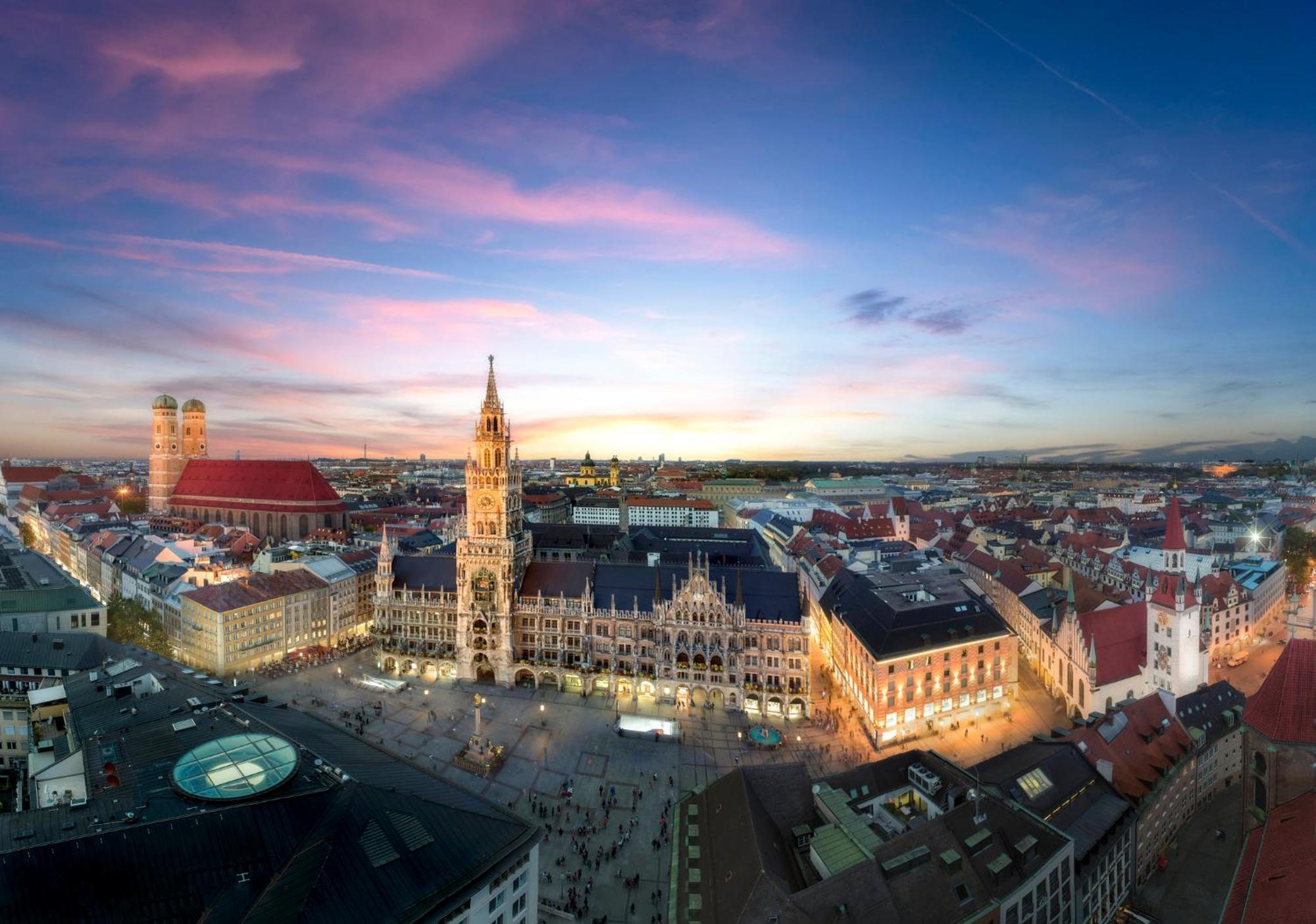 Holiday Inn Express Munich City West By Ihg Hotel 3*