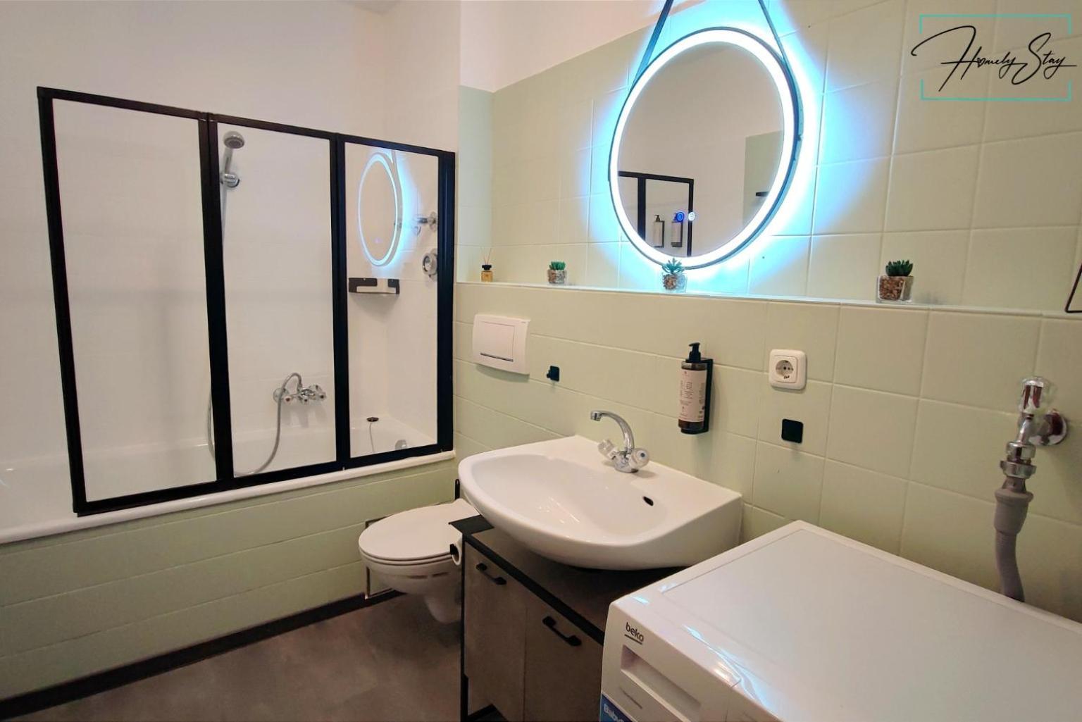 Apartment Homely Serenity Greens - Stylisch Studio-apartment With Kitchen - 10 Min To Station, Pet Friendly