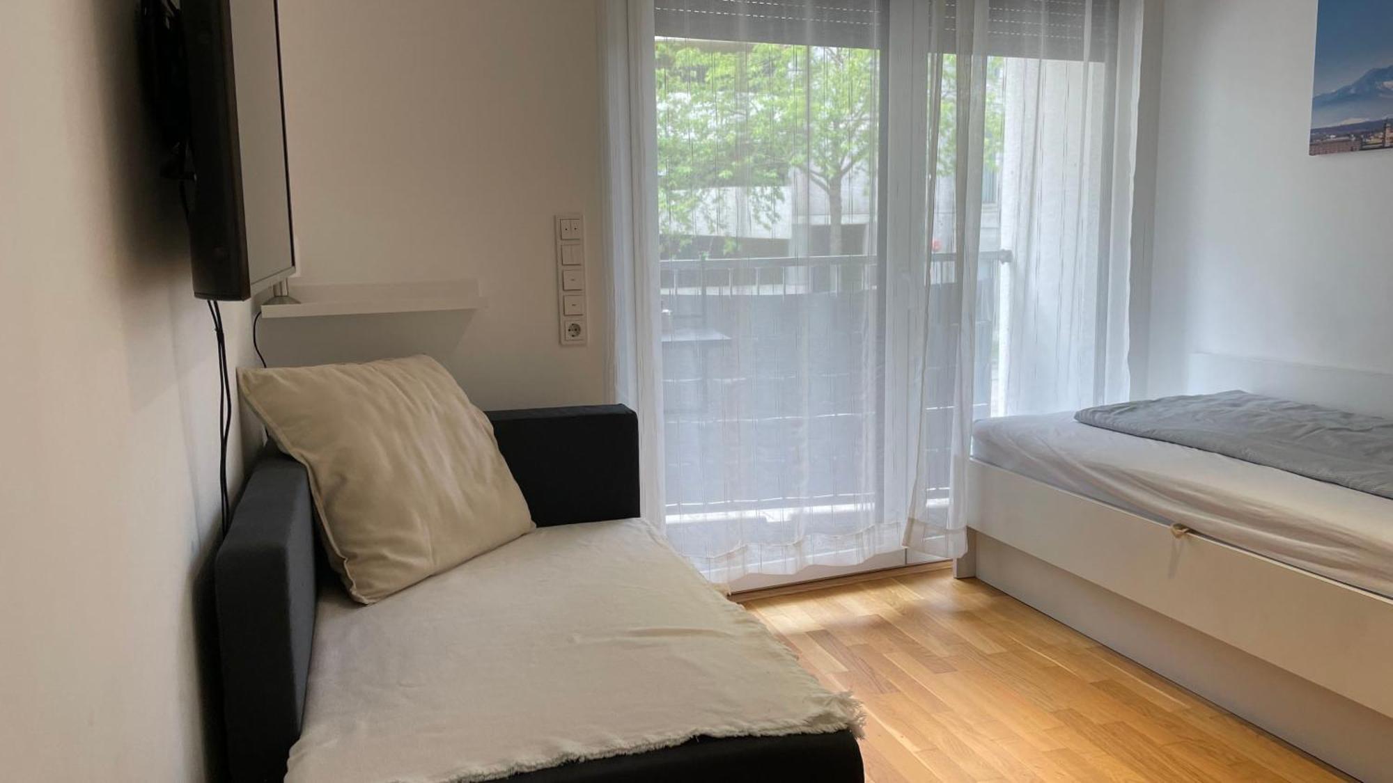 Myroom Business Naehe Messe * Munich