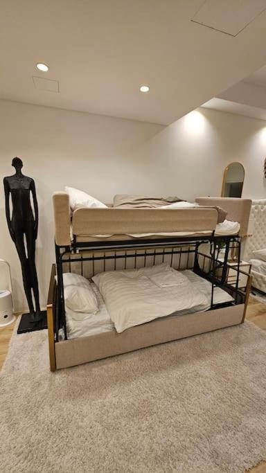 Ug Neubau City - Pool, Gym, Zweites Bad Extra Buchbar Apartamento Munique