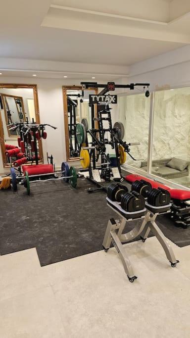 Apartamento Ug Neubau City - Pool, Gym, Zweites Bad Extra Buchbar Munique