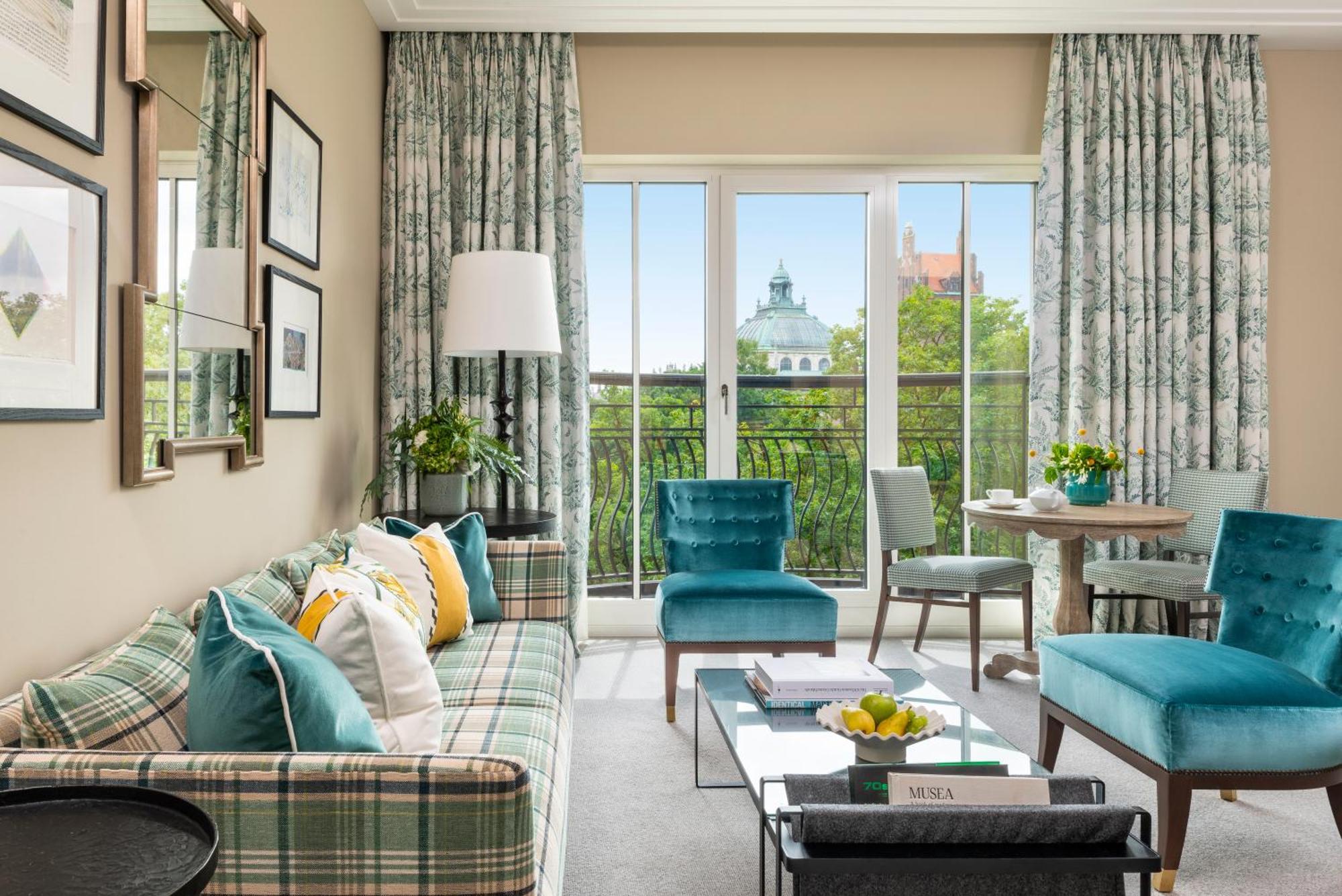 Rocco The Charles Hotel 5*