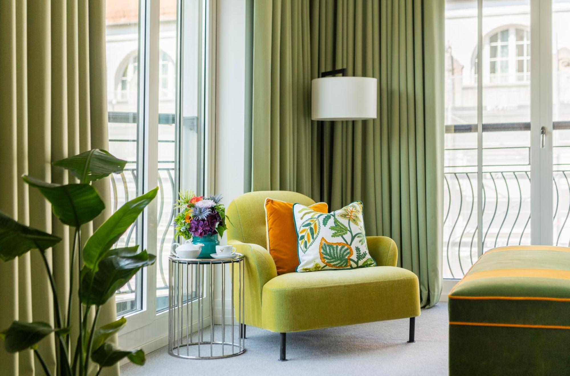 Rocco The Charles Hotel