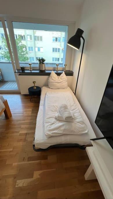 Apartment 2 Br- New, Cozy For 5 People Munich