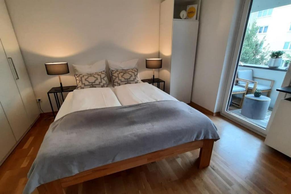Apartment 2 Br- New, Cozy For 5 People Munich