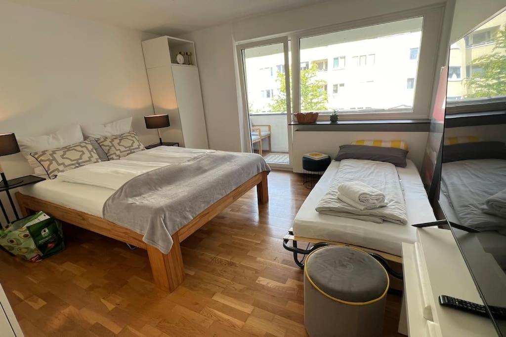 2 Br- New, Cozy For 5 People Munich