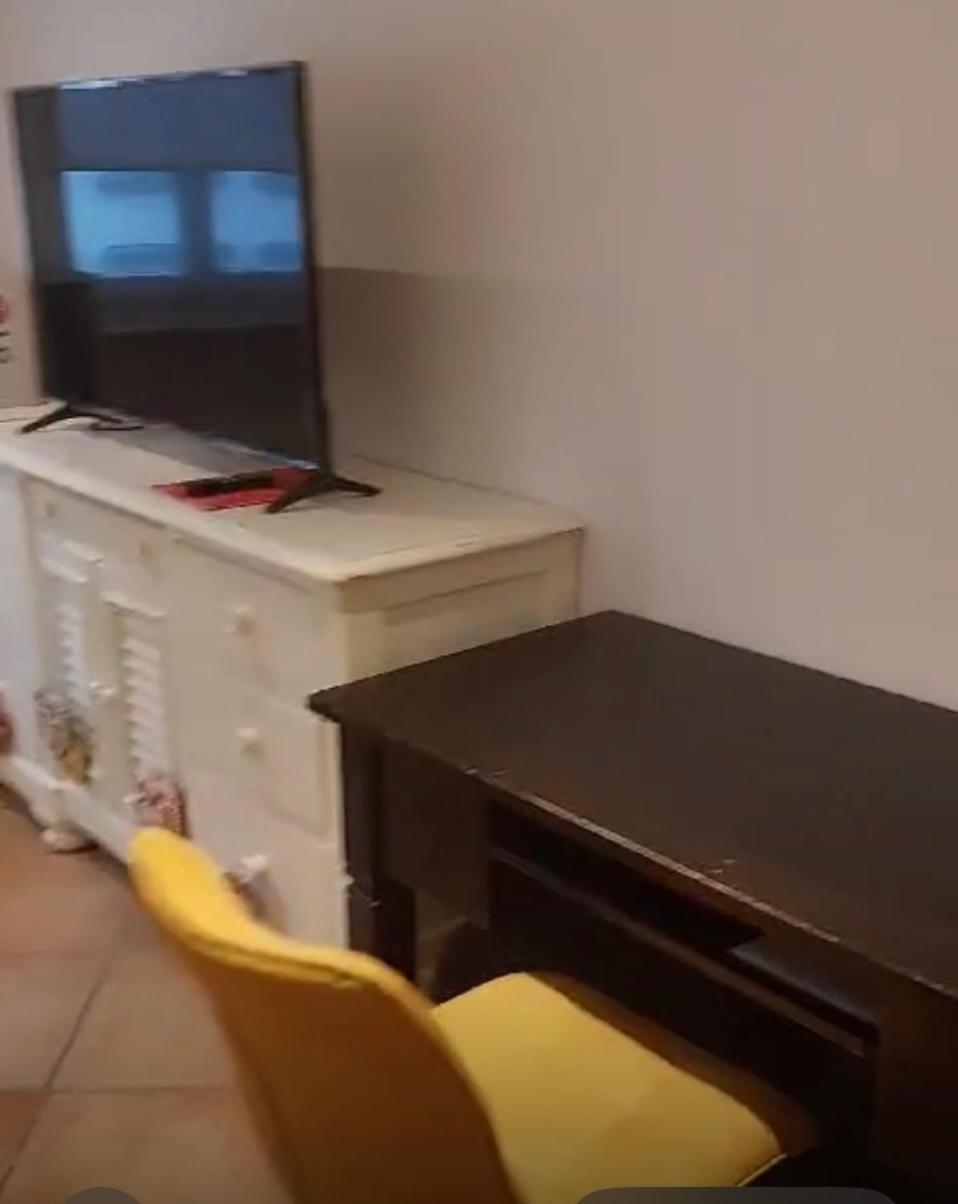 Stadtmitte - Naehe Stachus - Mit 2 Sz Und 2 Baedern -schlafsofa - Fuer 5 Personen
