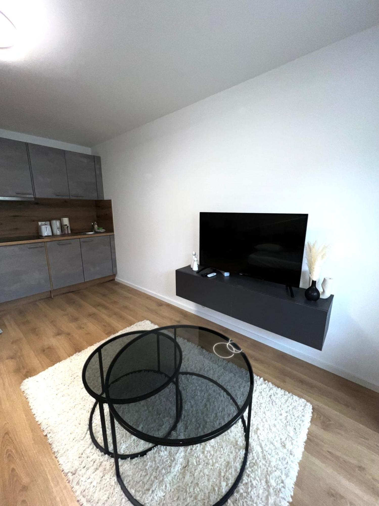 Apartment Living One - 1 *