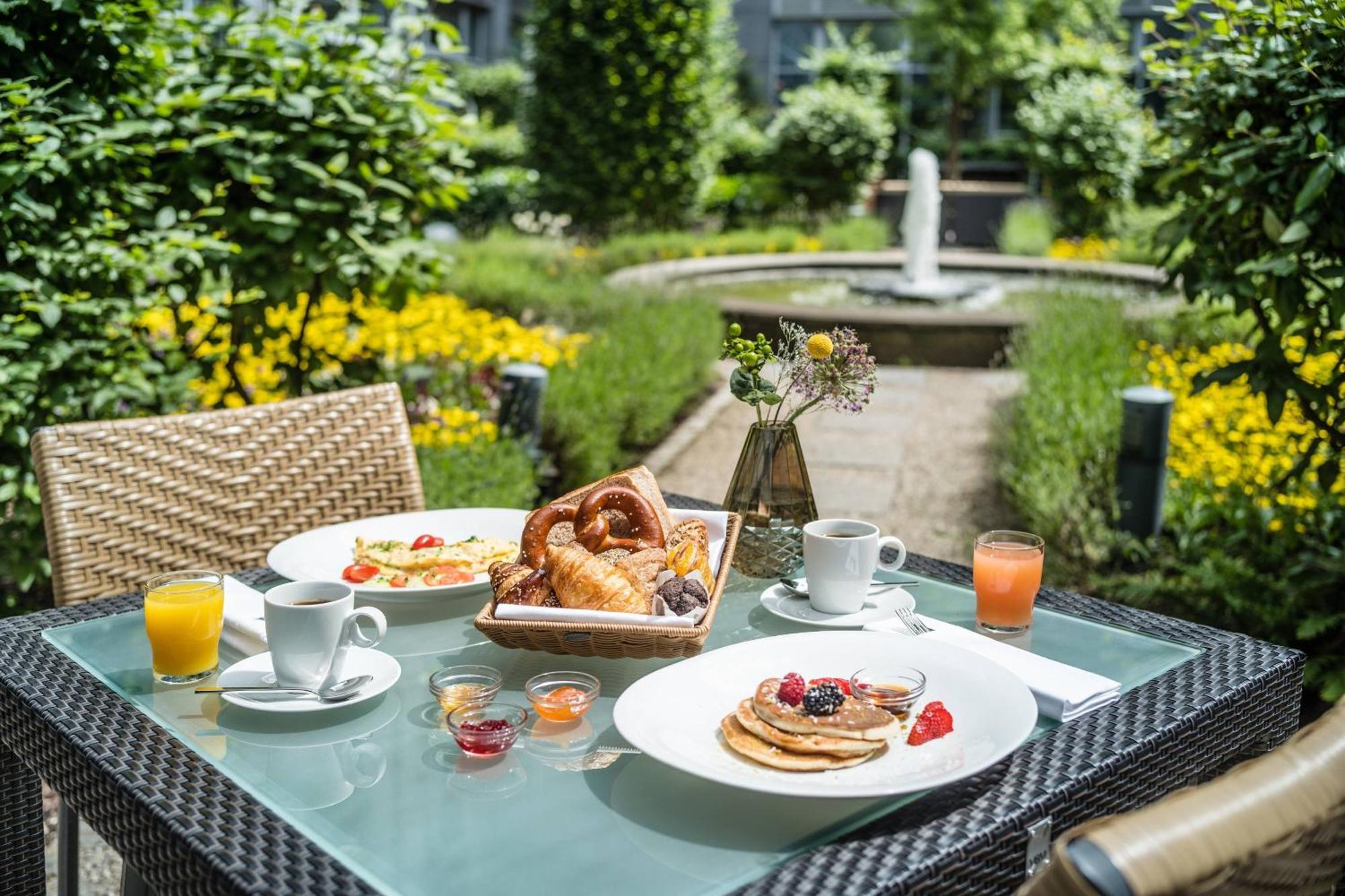 Le Meridien 5* Munich