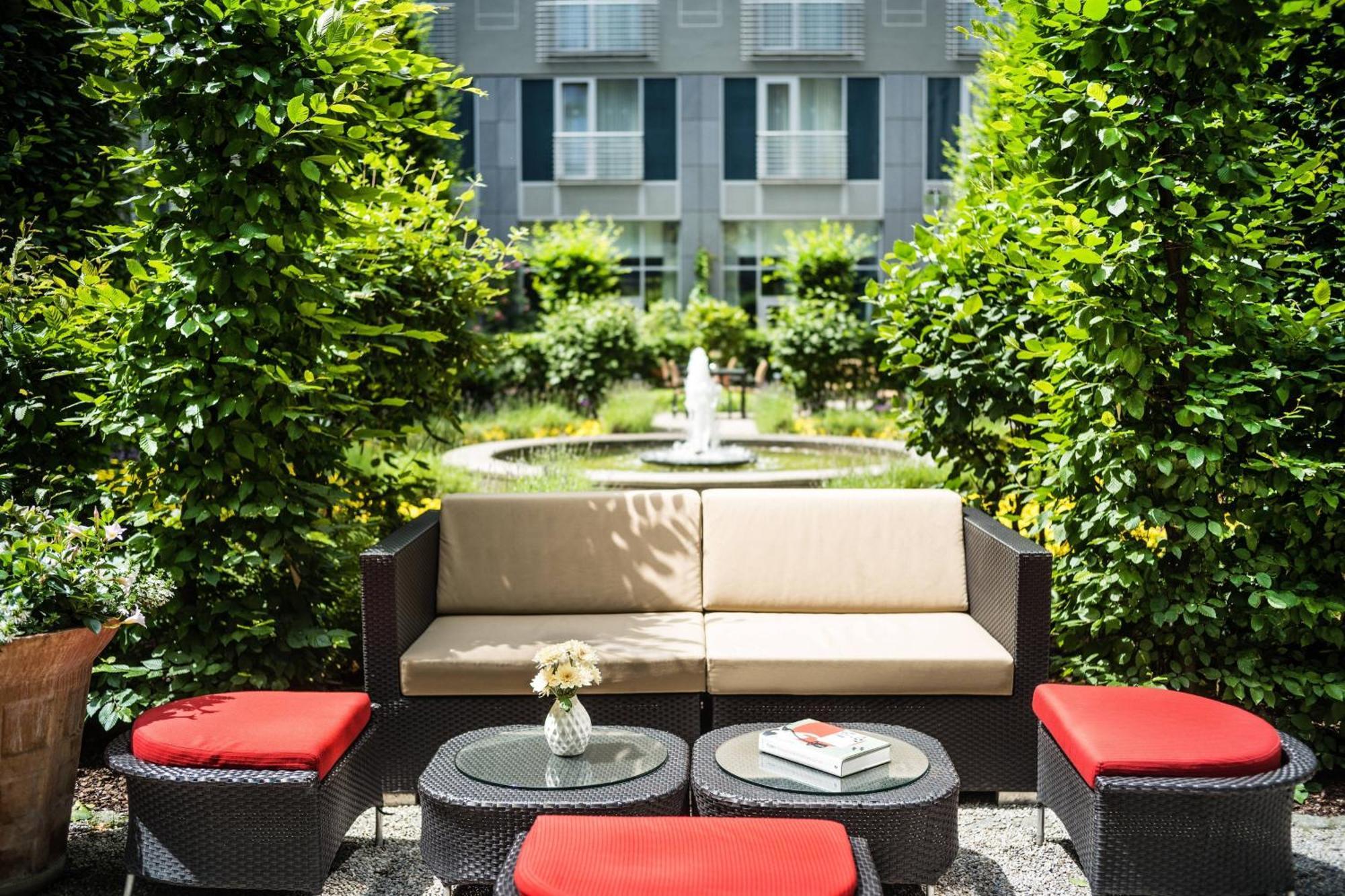 Le Meridien Hotel