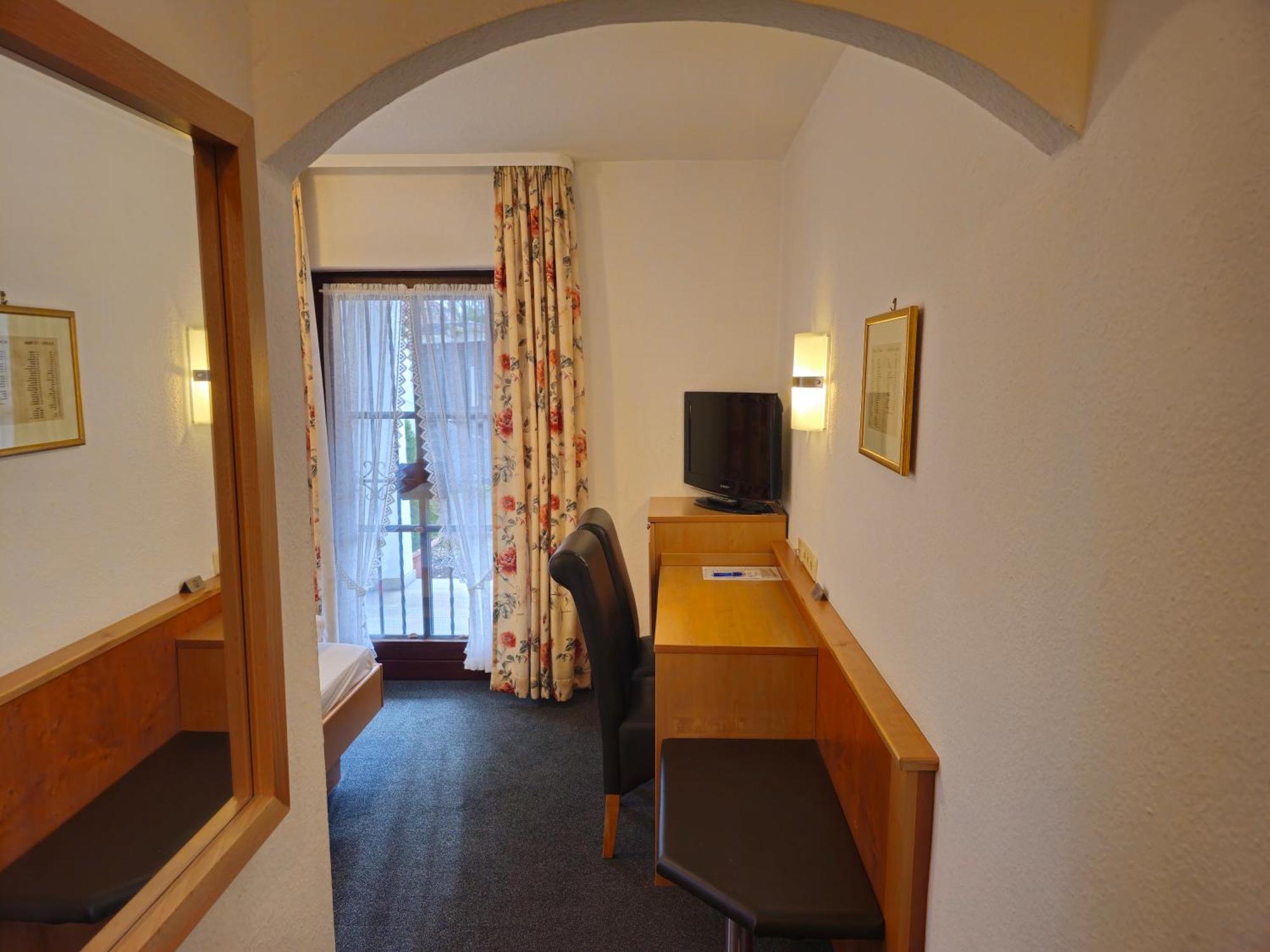 Neuner Guest house