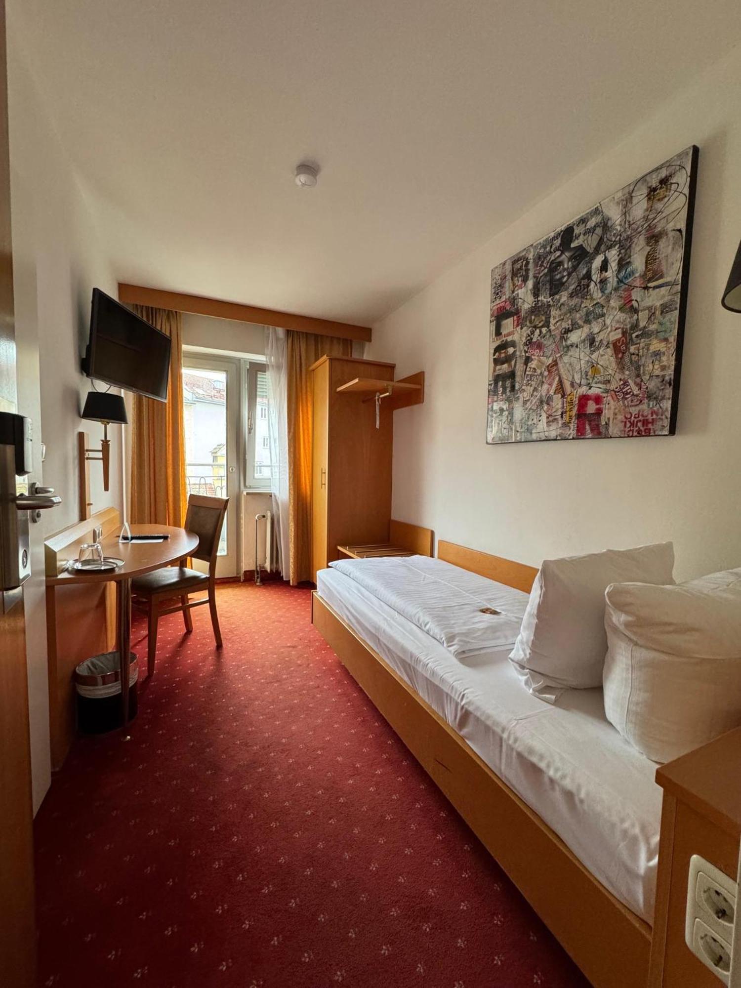 Hotel Centro Mondial City, Trademark Collection By Wyndham