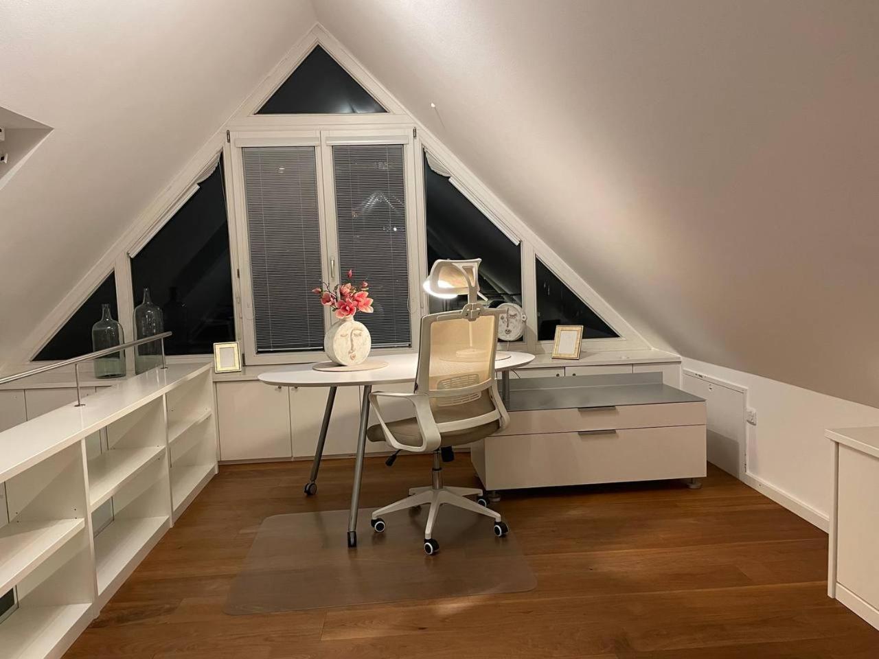 Rooftop Loft Flat For 4 Guests