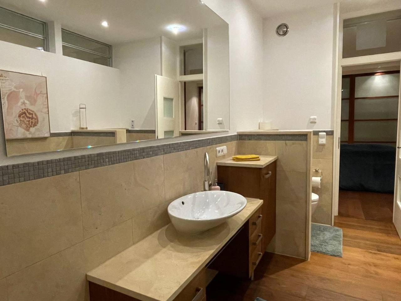 Rooftop Loft Flat For 4 Guests Apartment Munich
