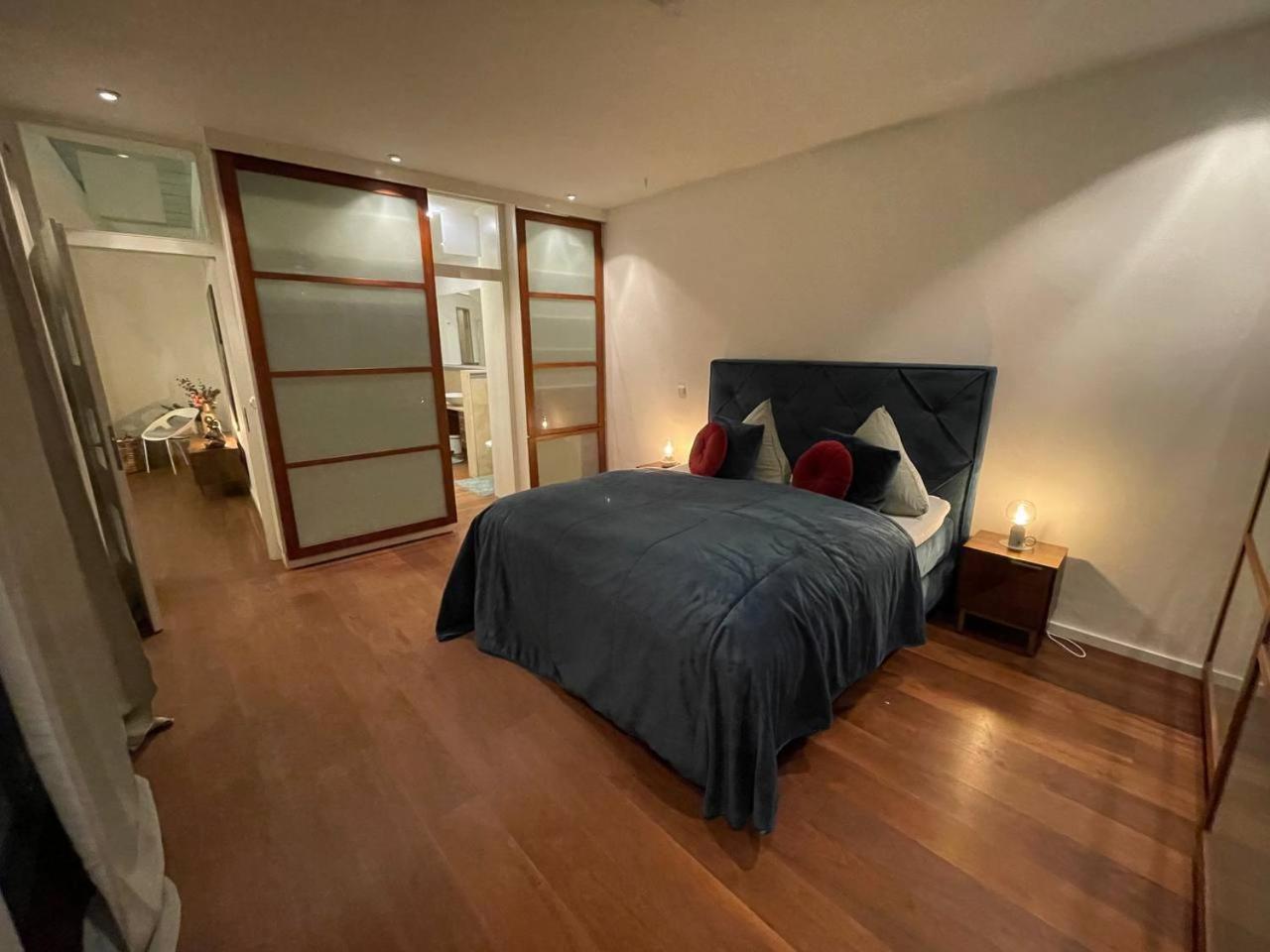 Rooftop Loft Flat For 4 Guests * Munich