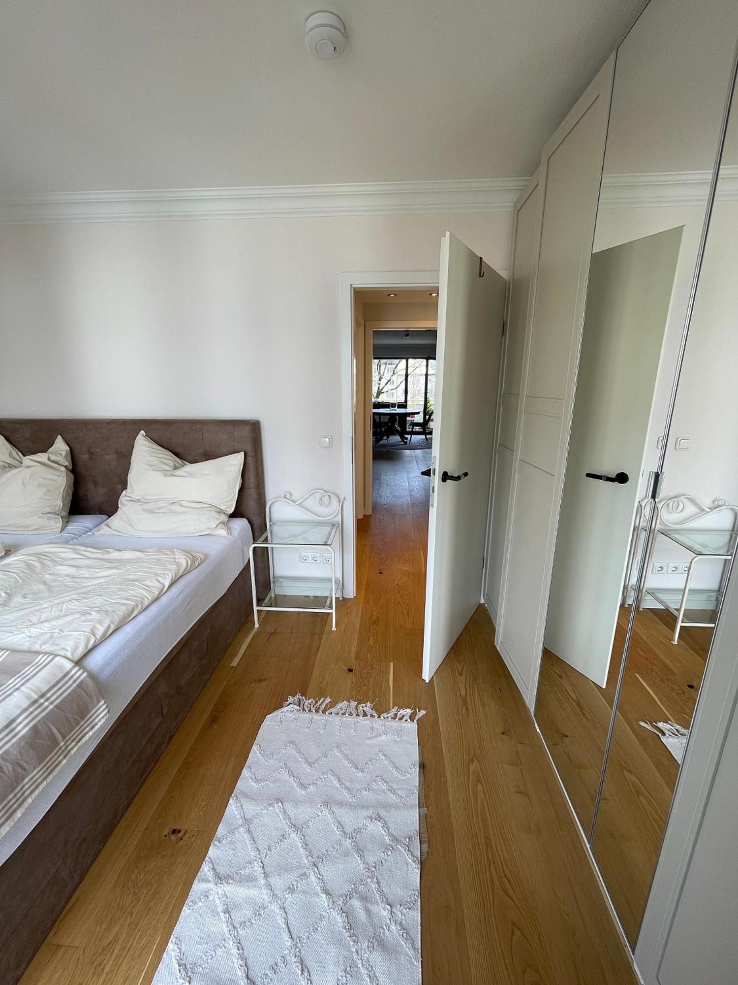 Modernes Designer Mit Balkon 5 Min Zum Oktoberfest & Apartment *