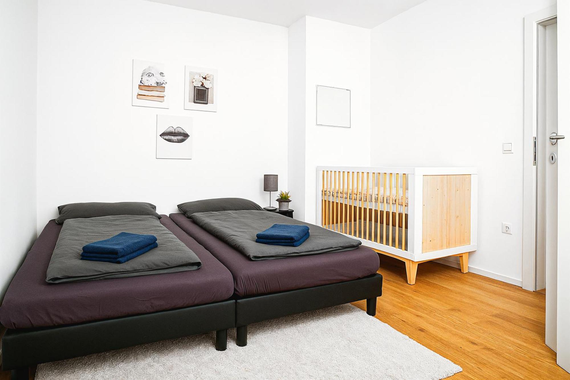 Apartment Zentral Und Modern, Komfortable Luxuswohnung, Isarnaehe Munich