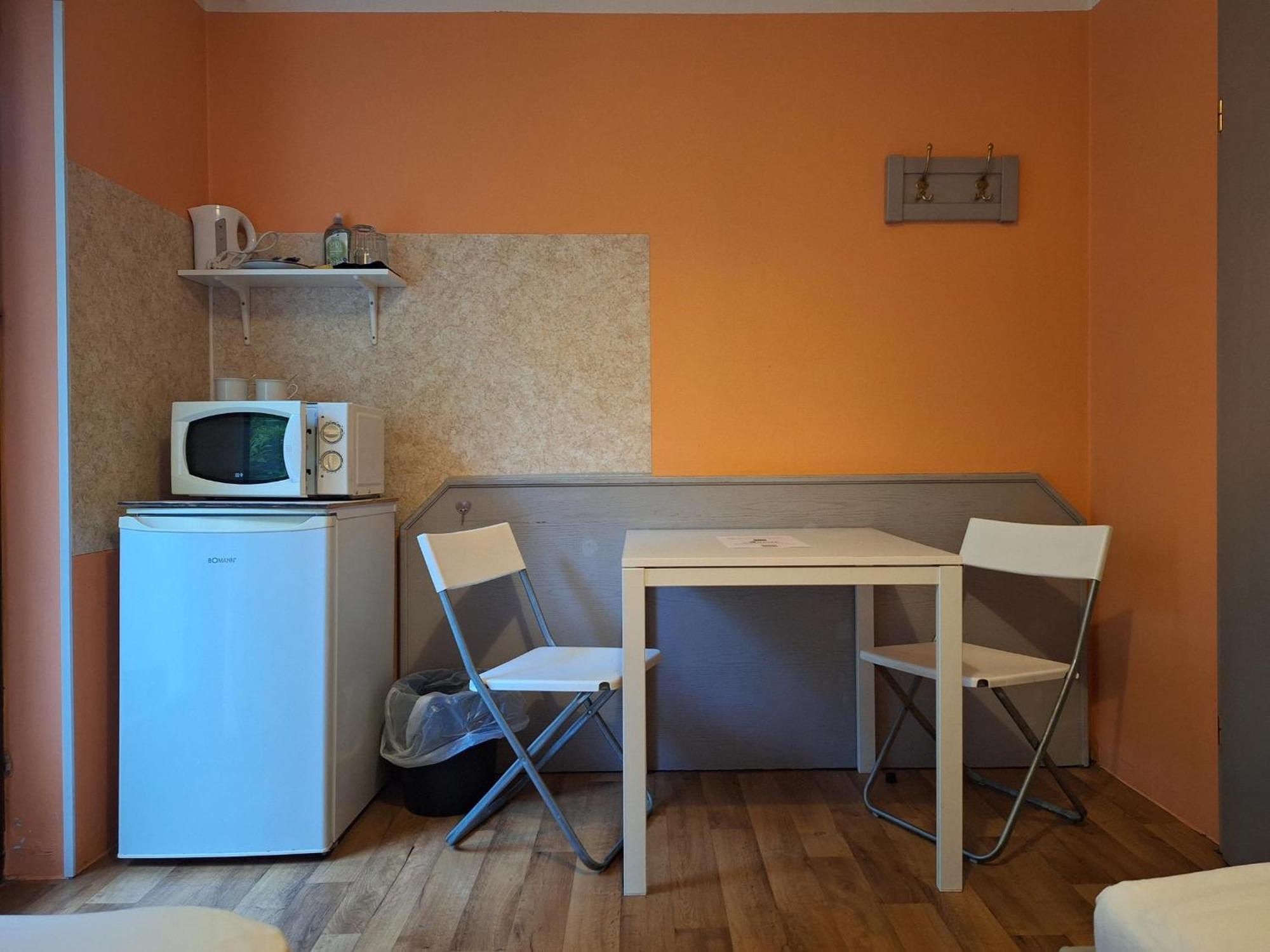 Budget Aubing Apartmenthostel Aub 162 * Munich