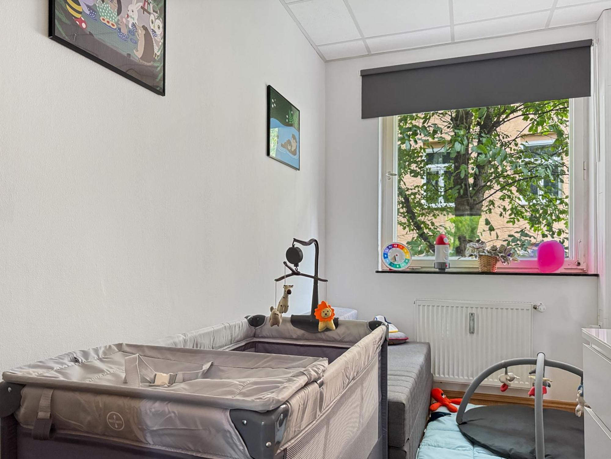 Apartment Group Oasis In Cinema, Pool Table, 17 Beds Munich