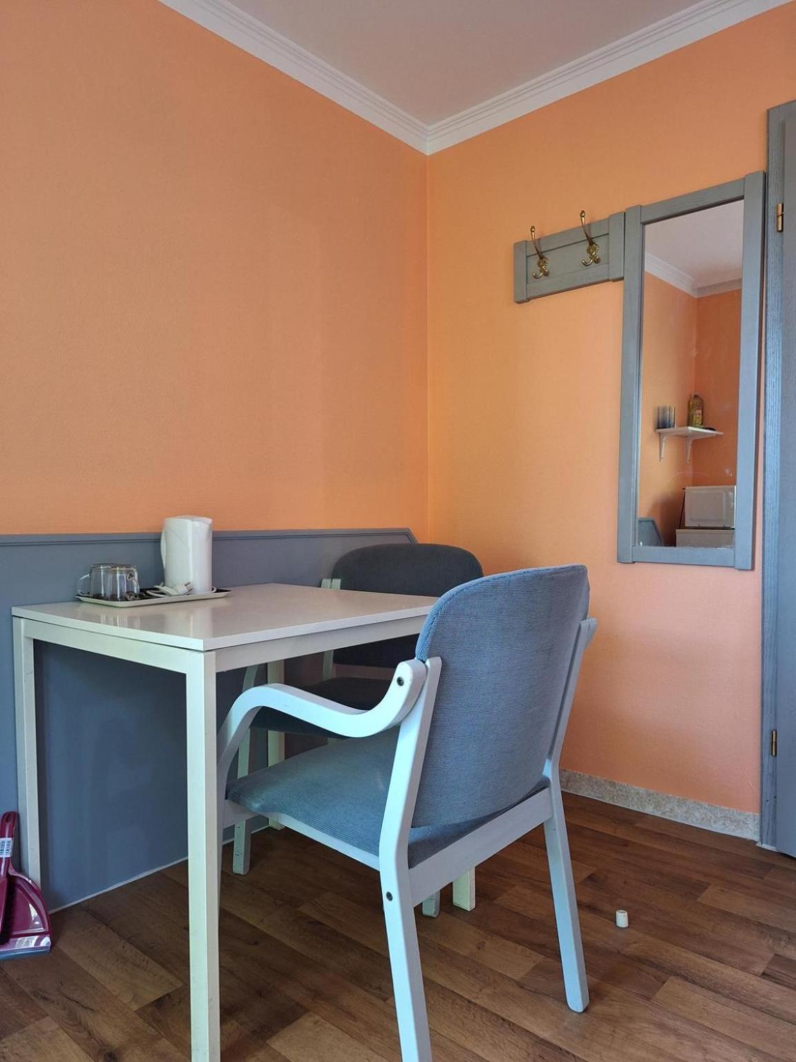 Budget Aubing Apartmenthostel Aub 162 Munich