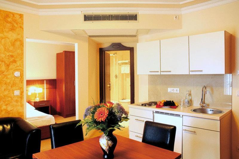 Atlas Hotel 3*
