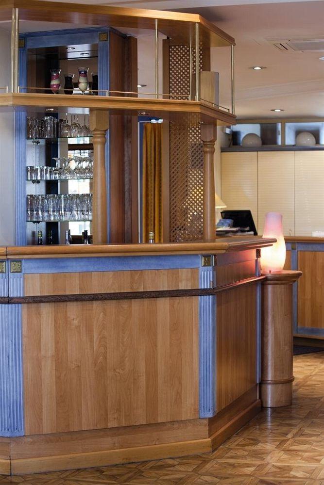 Park By Radisson Frankfurter Ring Hotel 3*