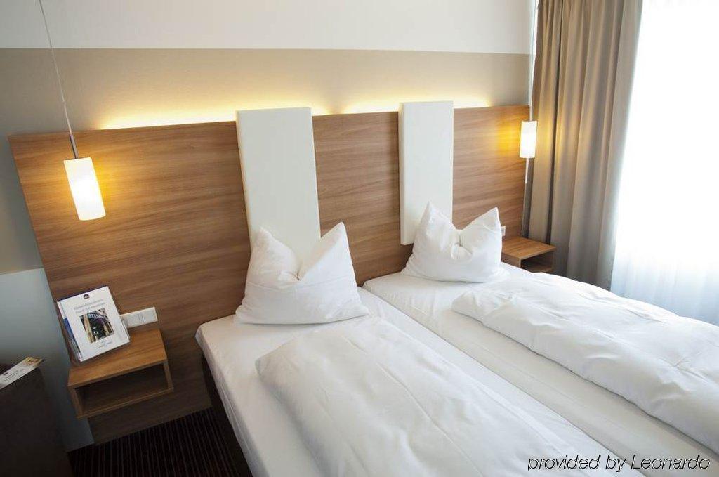 Hotel Cristal 4*