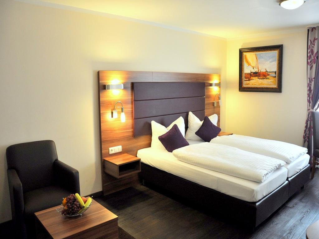 Aparthotel Batu 3*