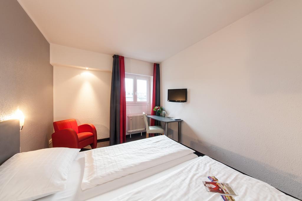 Hotel Sure By Western Hauptbahnhof Munique