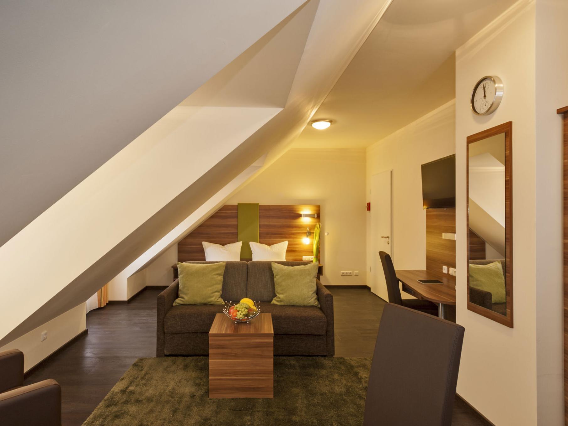 Batu Aparthotel