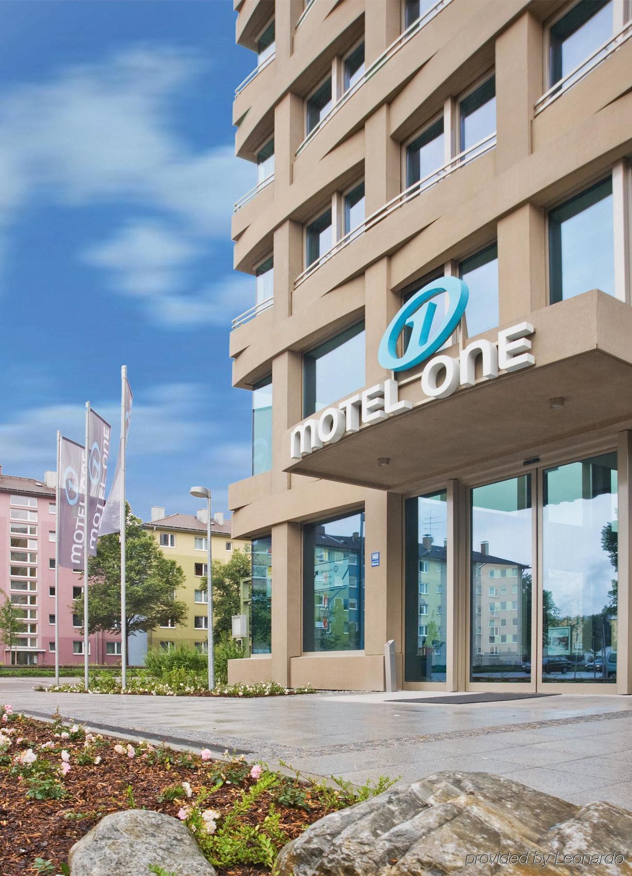 Hotel Motel One Muenchen-Campus Munich