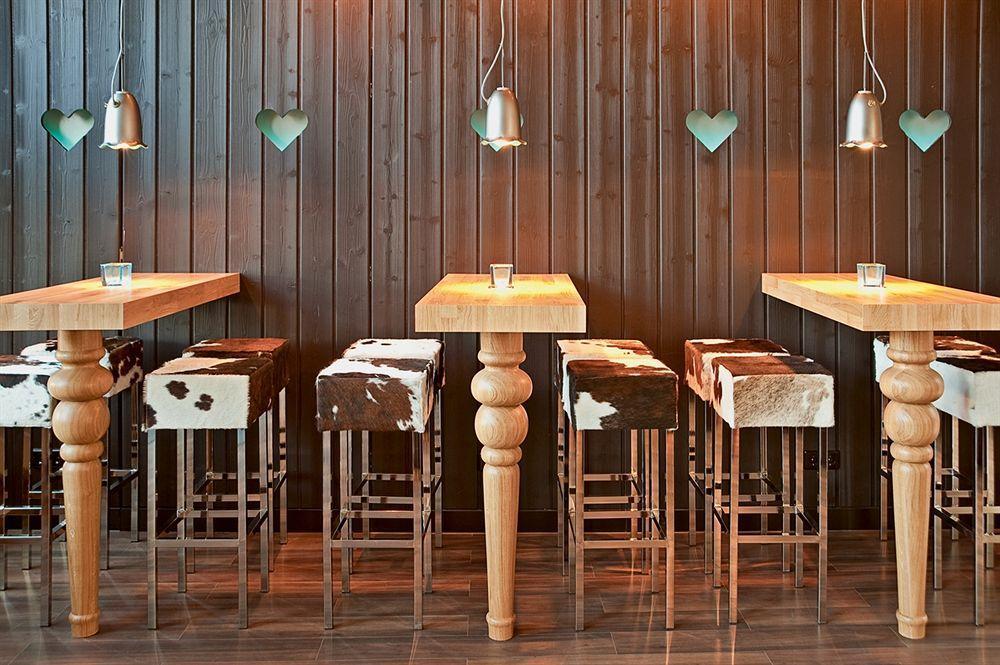 Hotel Motel One Muenchen-Campus 3*