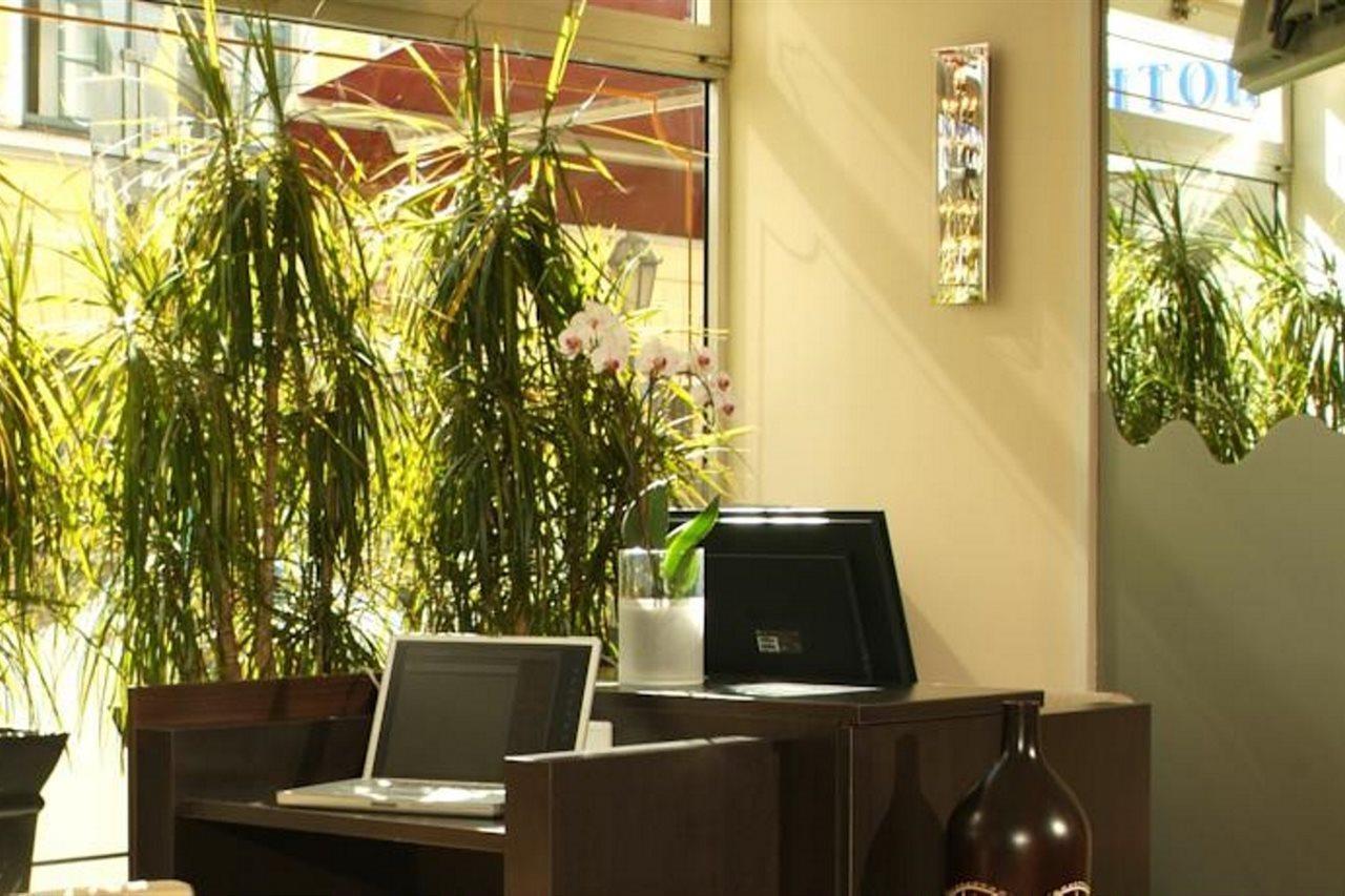 Centro Mondial City, Trademark Collection By Wyndham Hotel 3*