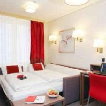 Adagio Aparthotel 4*