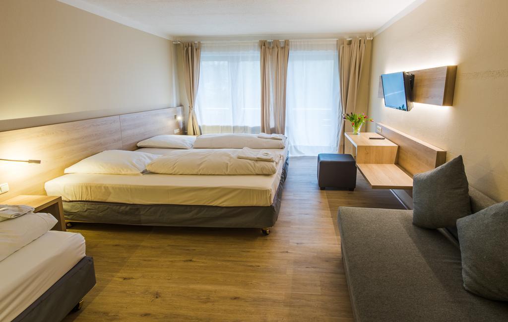 Hotel Ahorn Munich