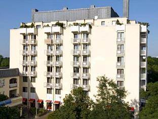 Aparthotel Gaestehaus Forum Am Westkreuz