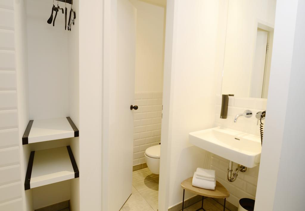 Gambino Cincinnati Hotel 3*