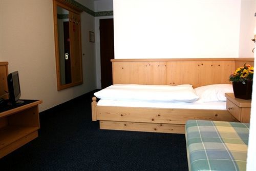 Hotel Heigl 3*