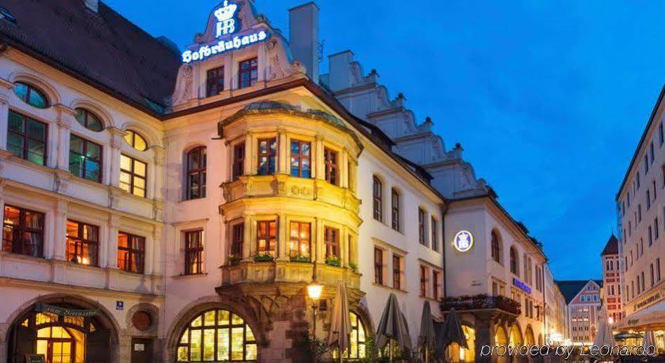 Bob W Old Town Hotel 4*