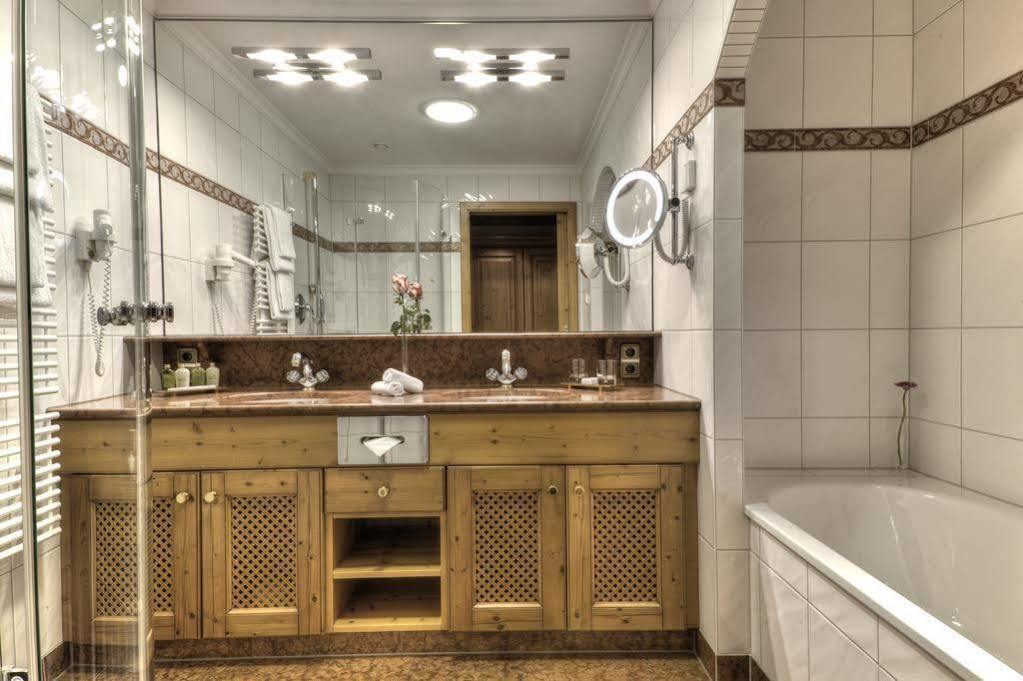 & Gaststaette Zum Erdinger Weissbraeu Hotel Munich