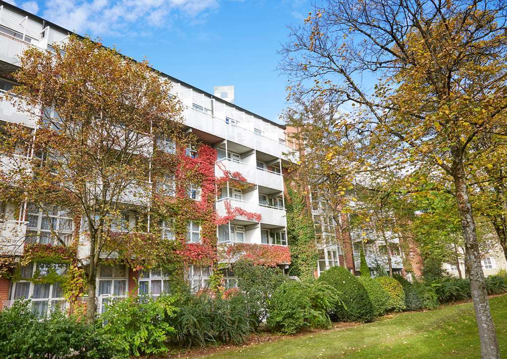 Living Am Olympiapark Aparthotel 3*