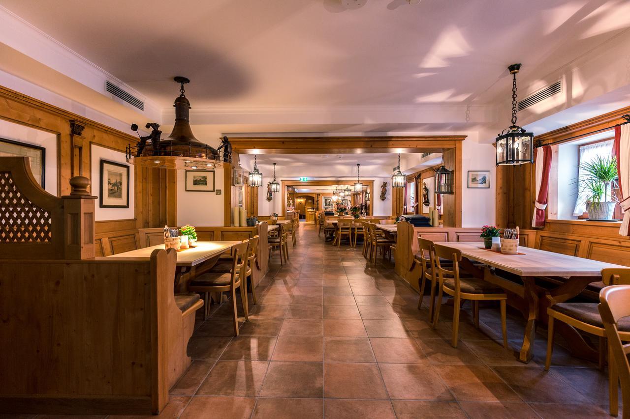 Hotel & Gaststaette Zum Erdinger Weissbraeu 3*