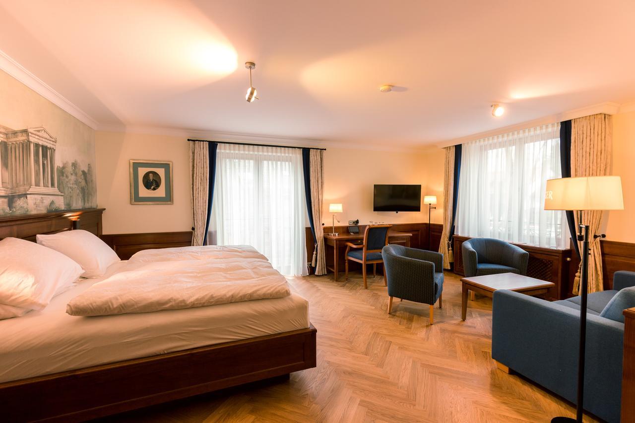 Hotel & Gaststaette Zum Erdinger Weissbraeu 3*