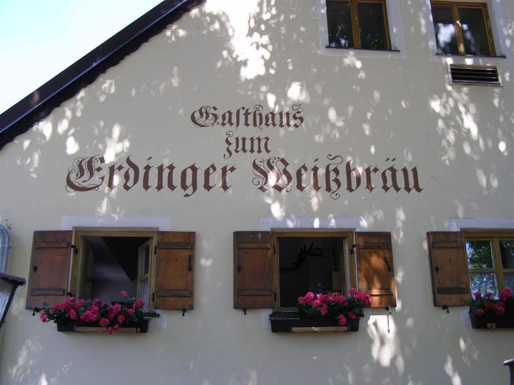 Hotel & Gaststaette Zum Erdinger Weissbraeu 3*